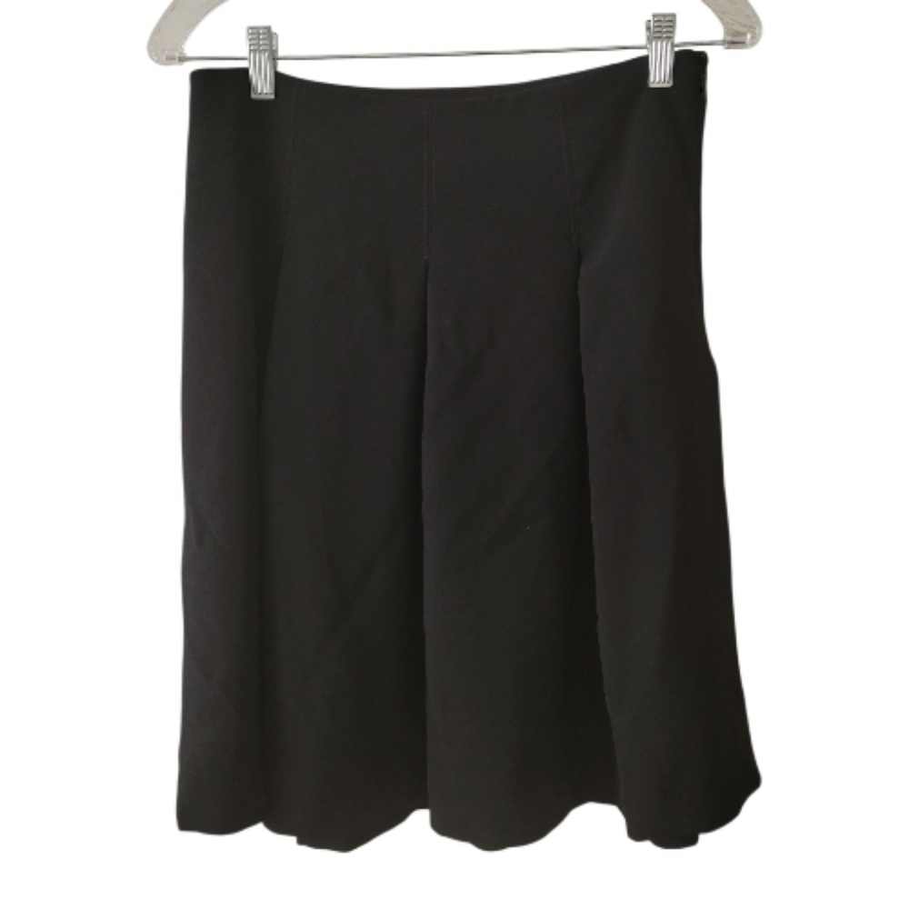 WHBM Black Pleated Schoolgirl Skirt Size‎ 2